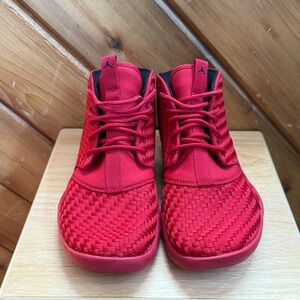 Red Jordan Eclipse Chukka Size 7Y
